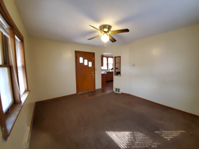 Building Photo - 3317 N 11th St