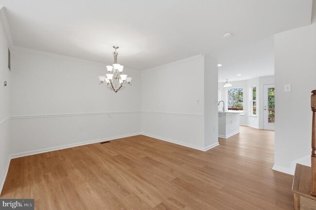 Building Photo - 14666 Seasons Dr