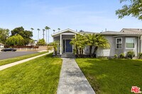 Building Photo - 12327 Hatteras St