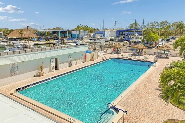 Building Photo - 4920 38th Way S