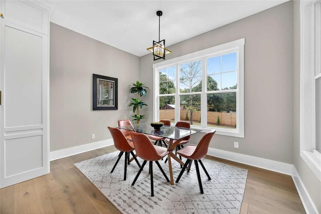 Building Photo - 6651 Malvin Dr