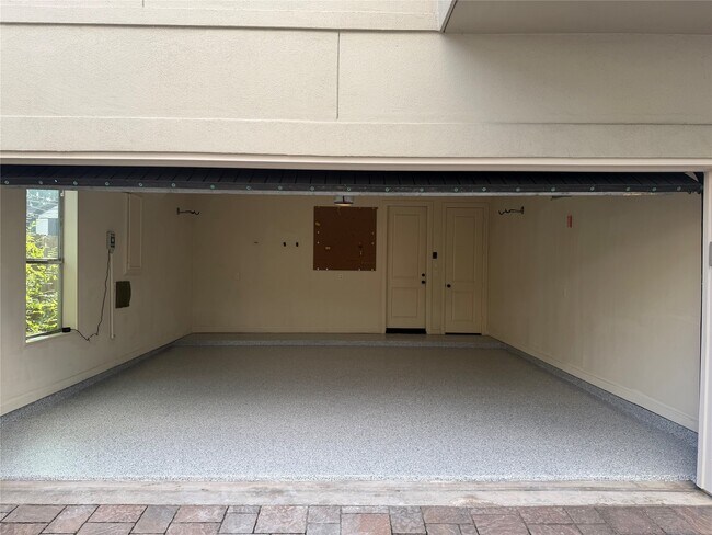 Building Photo - 1804 Haddon St