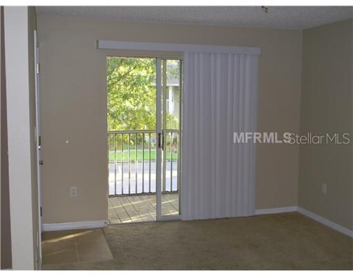 Building Photo - 214 Lake Parsons Green