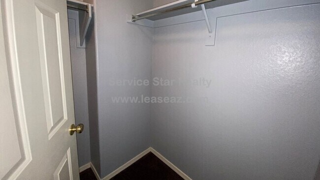 Building Photo - 3823 W White Canyon Rd