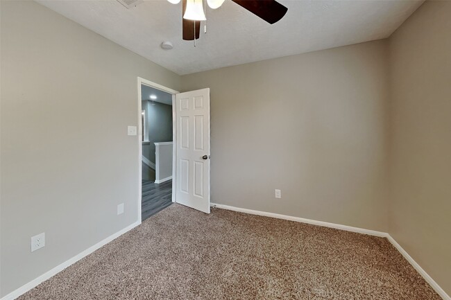 Building Photo - 21884 Whispering Forest Dr