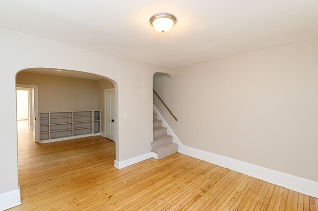 Building Photo - 1525 Elliot Pl NW