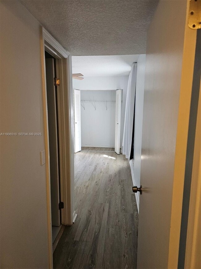 Building Photo - 7572 Courtyard Run E