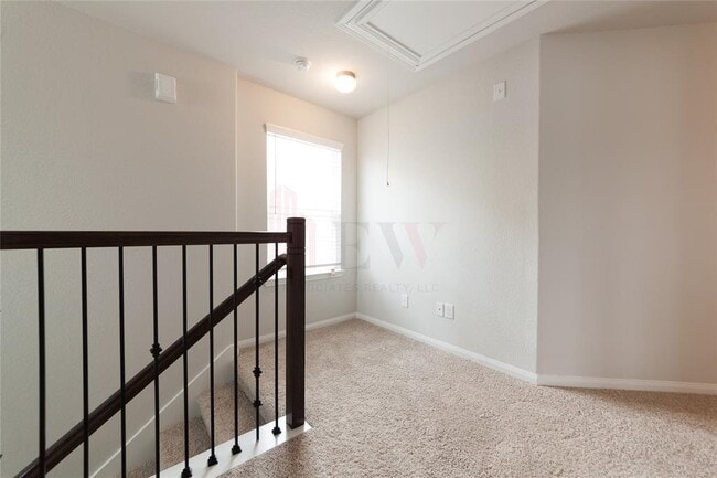 Building Photo - 2906 Orchid Ranch Dr
