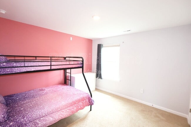 Building Photo - 5918 Brailen Dr