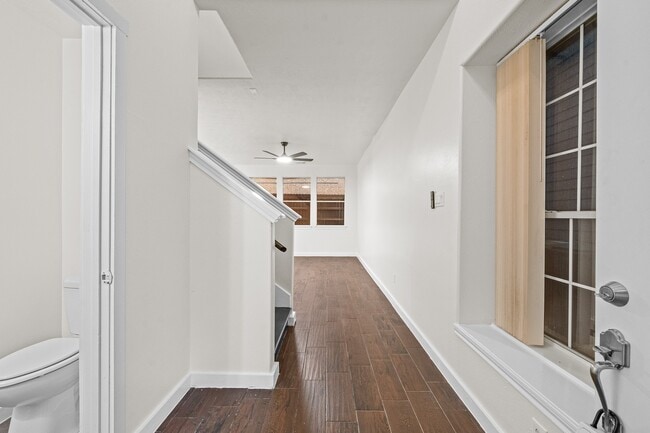 Building Photo - 16118 Market Garden Ln