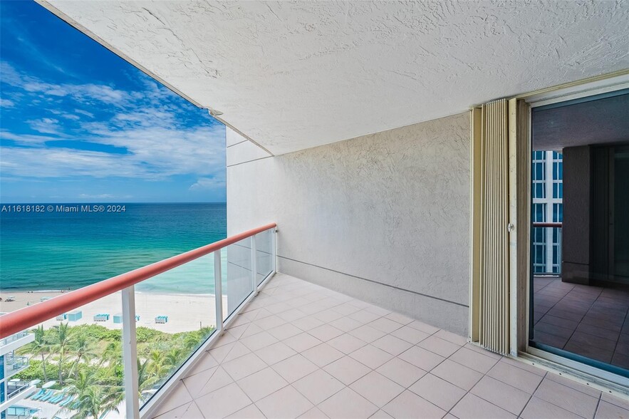 Building Photo - 6767 Collins Ave