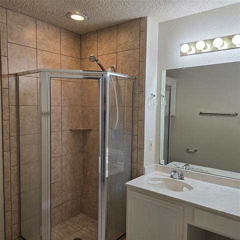 Building Photo - 7905 Flowertree Ct