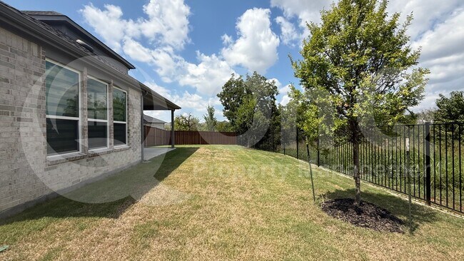 Building Photo - 6420 Pinkston Dr