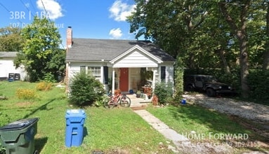 Building Photo - 107 Devine Ave