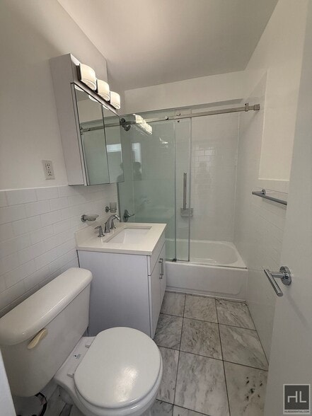 Building Photo - EAST 35 STREET