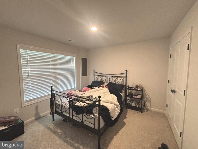Building Photo - 4105 Bolton Ct
