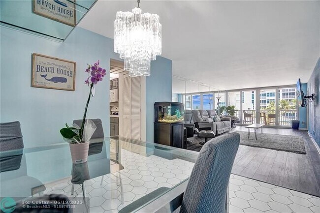 Building Photo - 1370 S Ocean Blvd