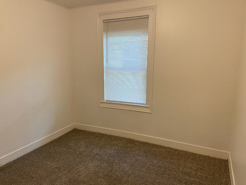 Building Photo - 918 Watson St SW