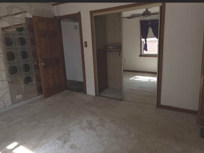 Building Photo - 17053 Lorenz Ave