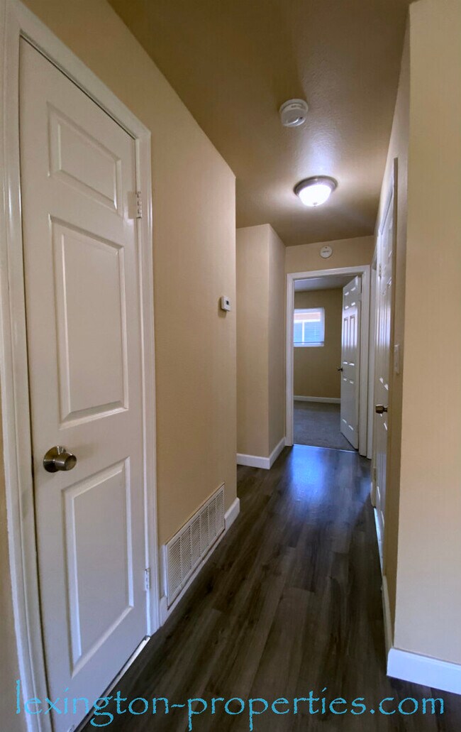Building Photo - 5011 Bremner Way