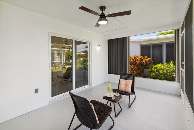 Building Photo - 902 SW 17th St