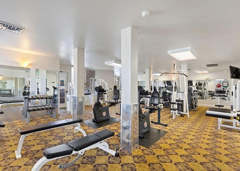 Gym - 801 S Winchester Blvd