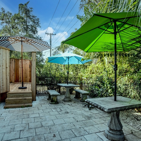 Building Photo - 503 E Call St