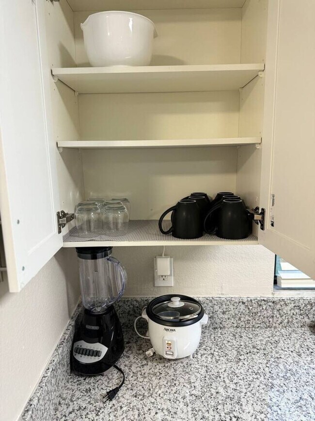 Building Photo - 13915 Heritage Club Dr