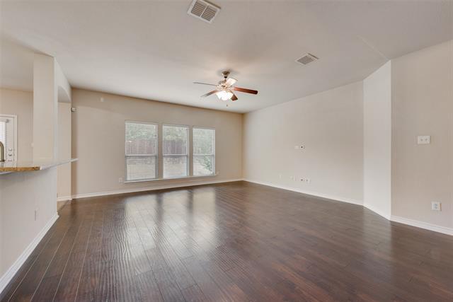 Building Photo - 312 Sheridan Rd