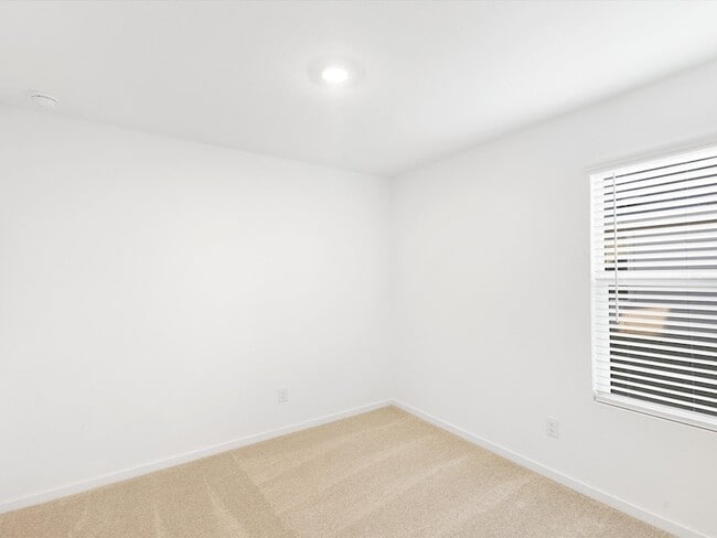 Building Photo - 1609 Baugh St