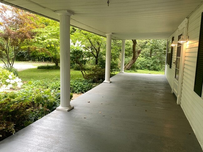 Building Photo - Coming Soon!!! Beautiful, Picture Perfect ...