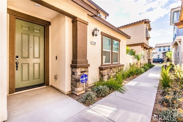 Building Photo - 17120 Zion Dr