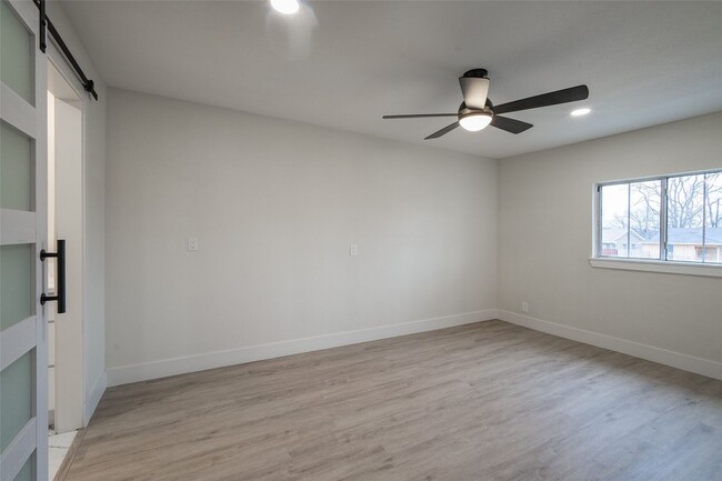 Building Photo - 2529 Wood Valley Dr
