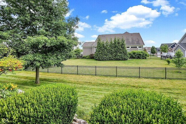 Primary Photo - 3538 Heathcliff Ct