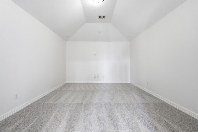 Building Photo - 16919 Talisker Ct