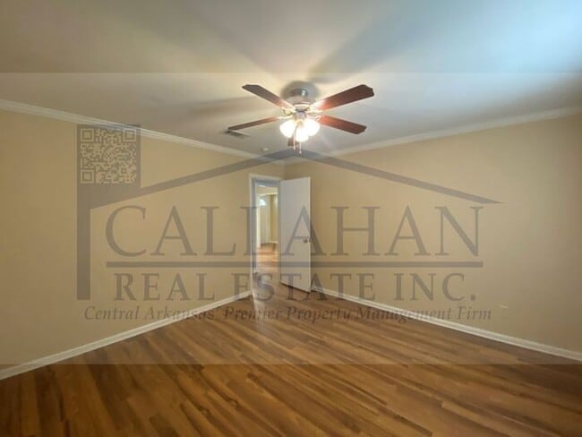 Building Photo - Jacksonville 4 Bedroom Home