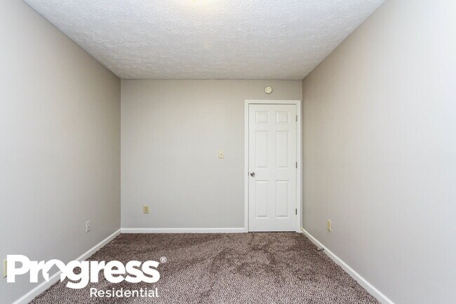 Building Photo - 6829 Silver Grove Ct