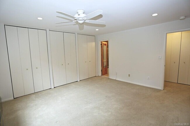 Building Photo - 300 Livingston Ave