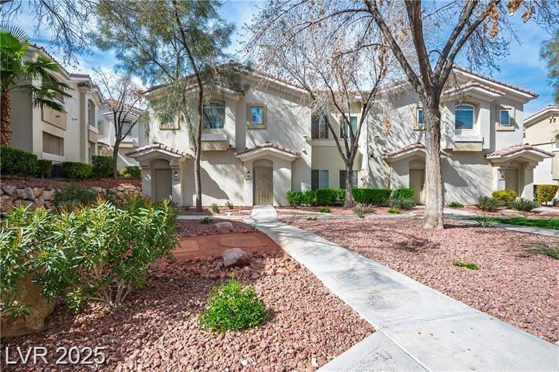 Primary Photo - 10020 Benjamin Nicholas Pl