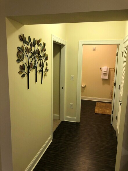 Building Photo - 5725 Carnegie Blvd