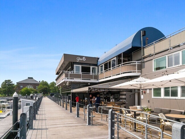 Building Photo - 42 8th St