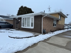 Building Photo - 18019 Ravisloe Terrace