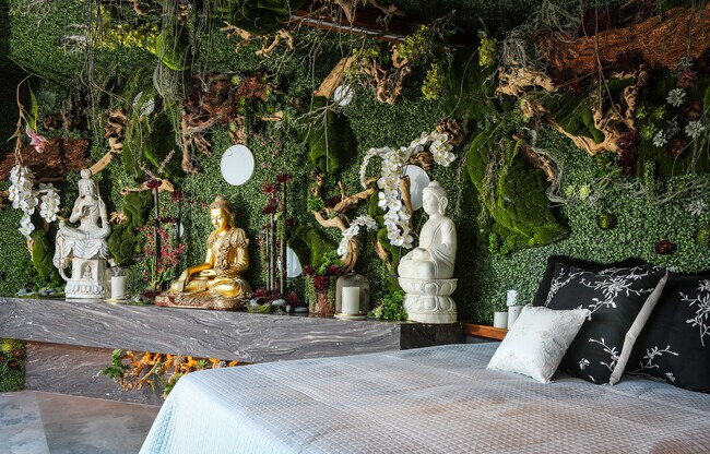 Building Photo - 8356 Sunset View Dr