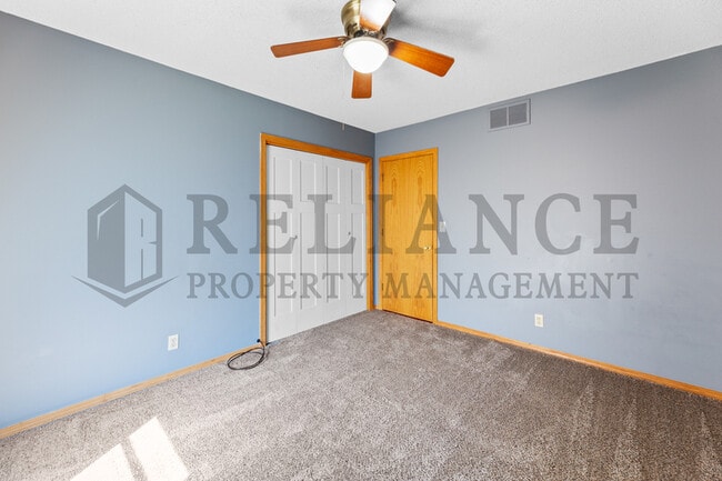 Building Photo - 1513 S Edwards St