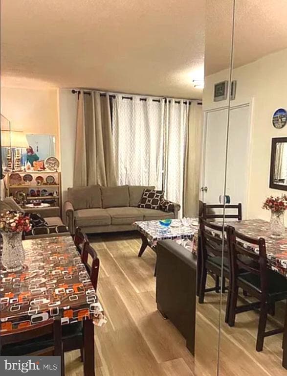 Building Photo - 1836 Metzerott Rd