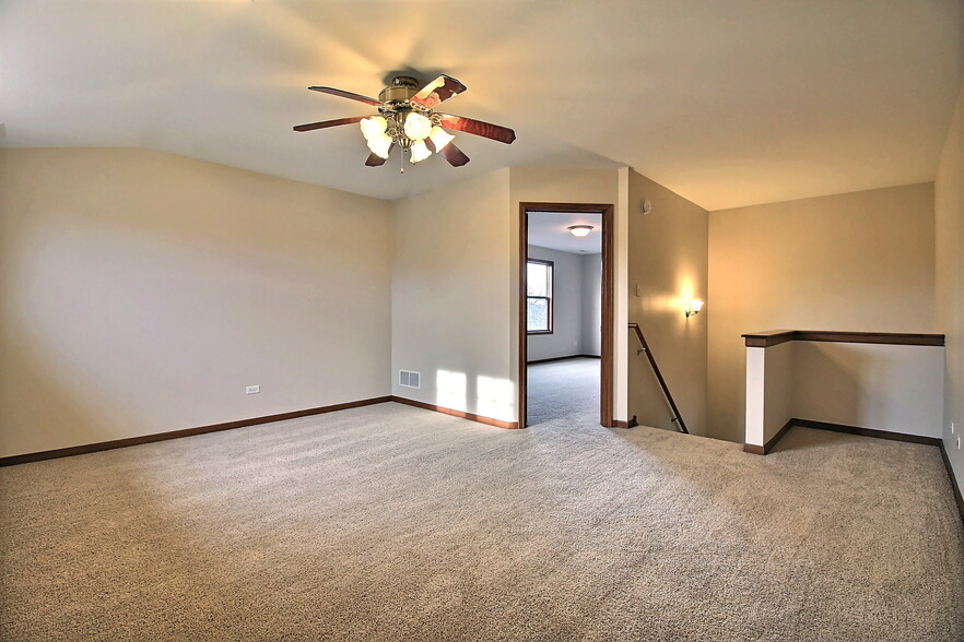 Bonus Room (2nd Story) - 10125 Privet Drive