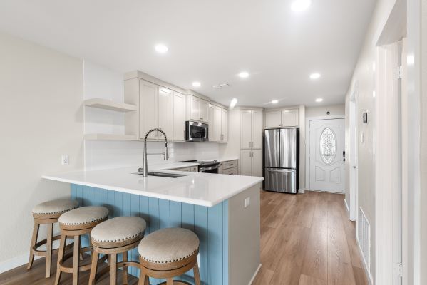 Building Photo - 15326 Bonasse Ct