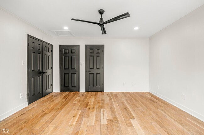 Building Photo - 512 Lockerbie Cir N