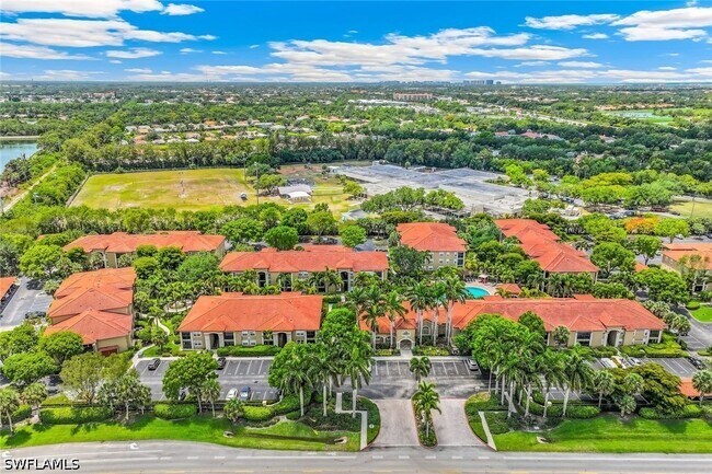 Building Photo - 8920 Colonnades Ct E