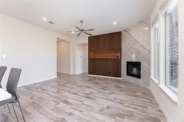 Building Photo - 10038 Boswell Dr